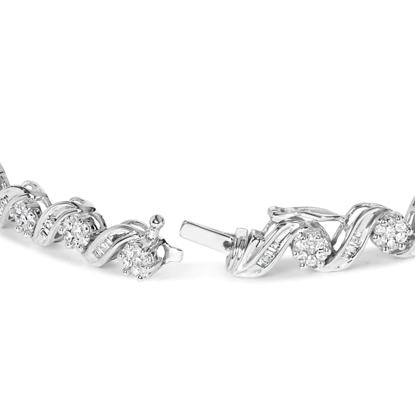 14K White Gold 2.00 Cttw Diamond Cluster and Spiral Link Bracelet (I-J Color, I1-I2 Clarity) - 7"